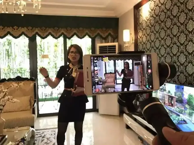 4点直播用户张晓明头像展示图